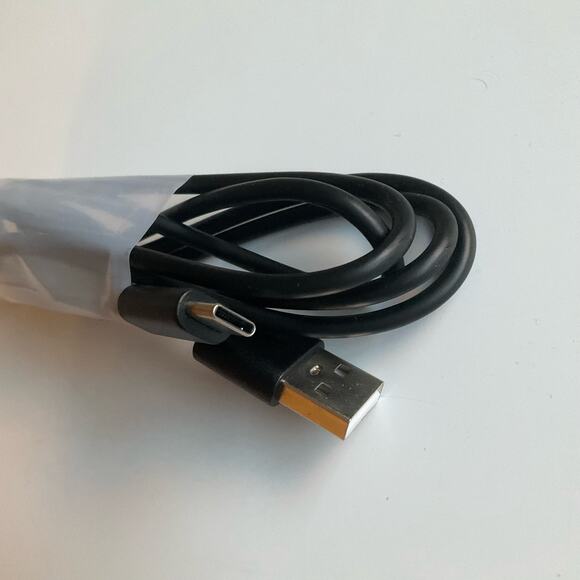 Yootech Wireless Charger,10W Max Wireless Charging Stand,Compatible with iPhone - Picture 8 of 8